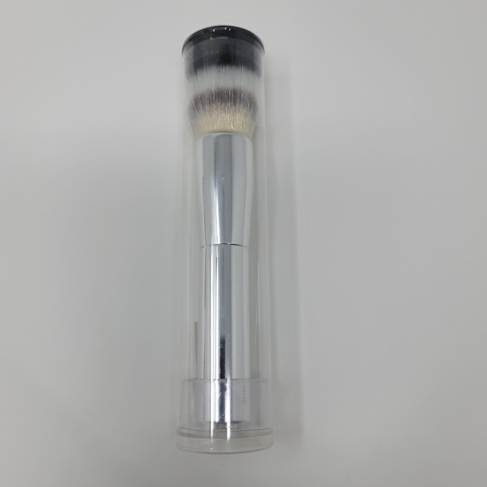 IT Cosmetics Heavenly Luxe Double Airbrush Foundation Face Brush Silver New - Picture 2 of 3